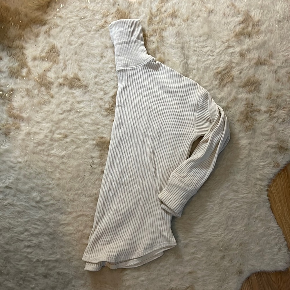 American eagle softxsexy sweater